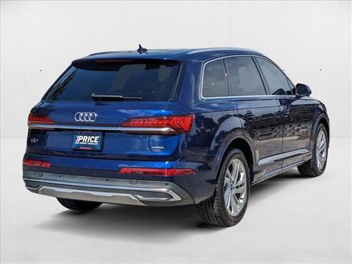 2021 Audi Q7 45 Premium Plus