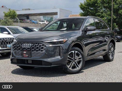 2025 Audi Q5 Premium