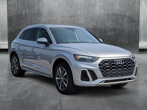 2024 Audi Q5 45 S line Premium
