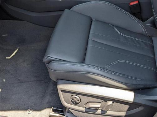 2024 Audi Q5 45 S line Premium