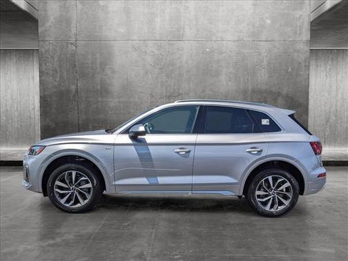 2024 Audi Q5 45 S line Premium
