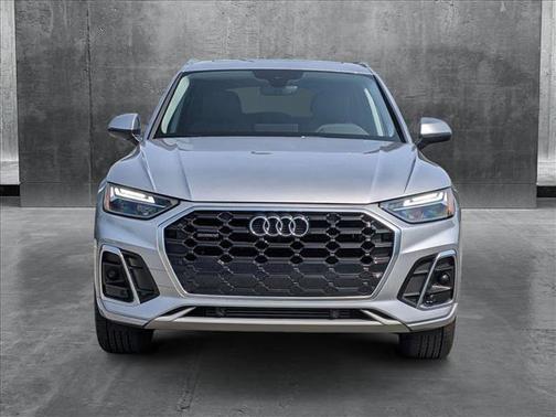2024 Audi Q5 45 S line Premium