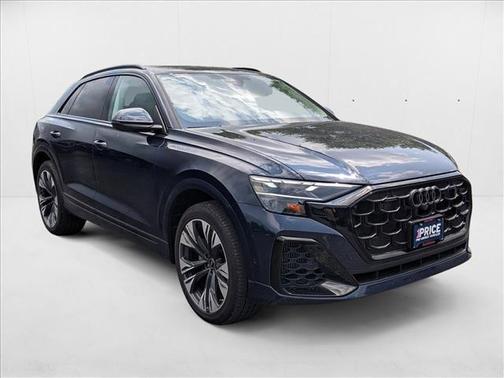 2025 Audi Q8 55 Premium Plus
