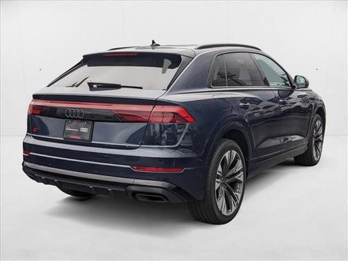 2025 Audi Q8 55 Premium Plus