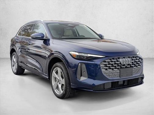 2025 Audi Q5 Premium Plus TFSI quattro S tronic