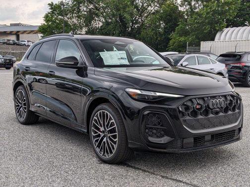 2025 Audi SQ5 3.0T Premium Plus