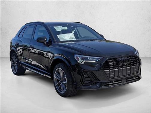 2025 Audi Q3 Premium 45 TFSI S line quattro Tiptronic