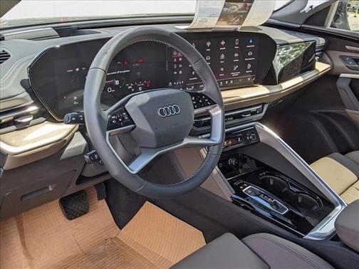2025 Audi Q5 Premium Plus