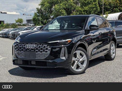 2025 Audi Q5 Premium Plus