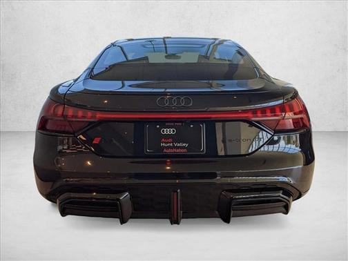 2026 Audi RS e-tron GT performance