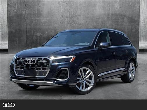 2025 Audi Q7 55 Premium Plus