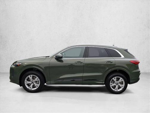 2025 Audi Q5 Premium