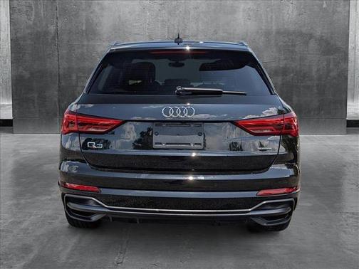 2022 Audi Q3 45 S line Premium Plus