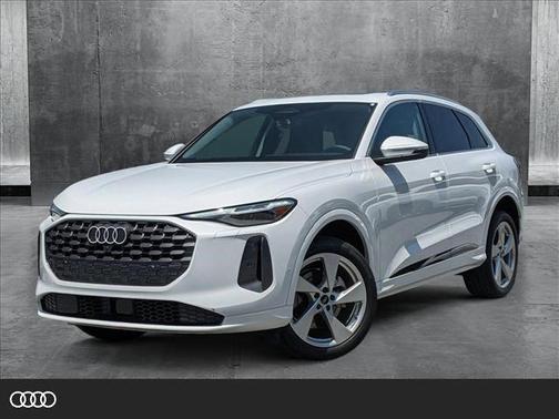 2025 Audi Q5 Premium Plus