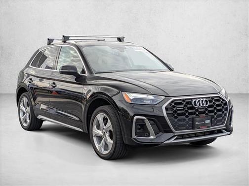 2023 Audi Q5 45 S line Premium Plus