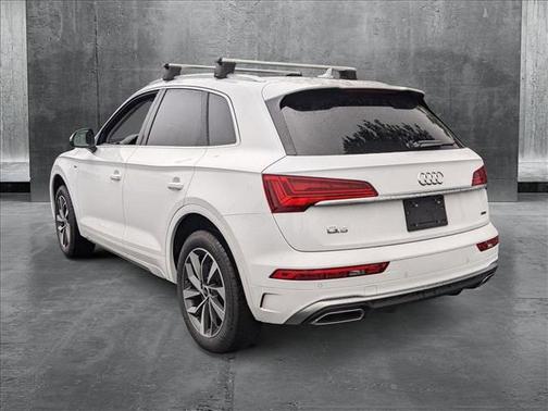 2024 Audi Q5 45 S line Premium Plus