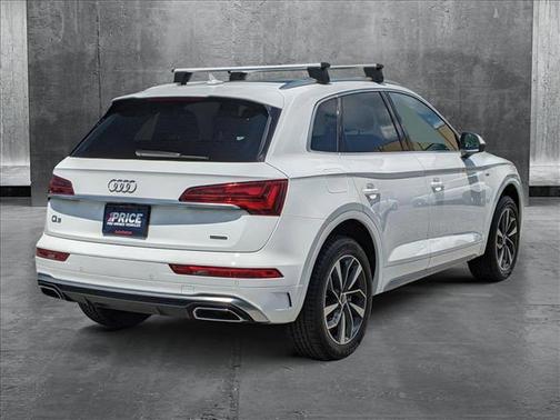 2024 Audi Q5 45 S line Premium Plus