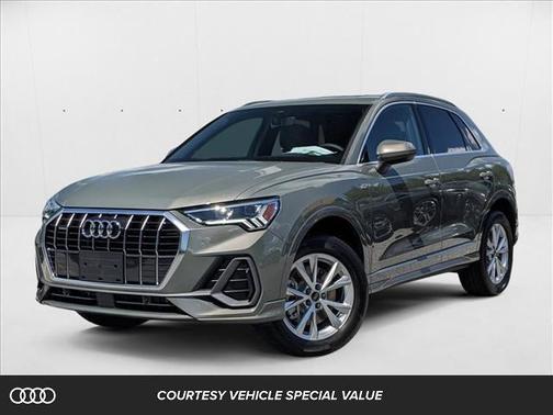 2025 Audi Q3 Premium 45 TFSI S line quattro Tiptronic