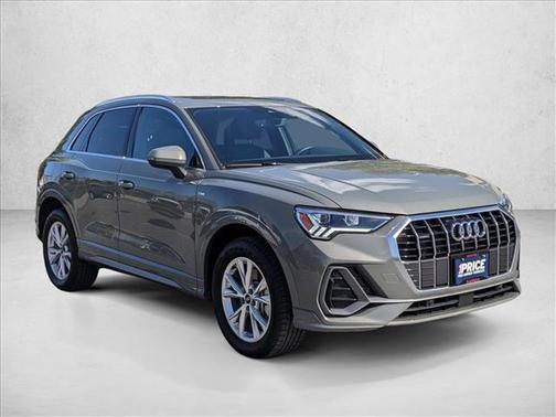 2024 Audi Q3 Premium 45 TFSI S line quattro Tiptronic