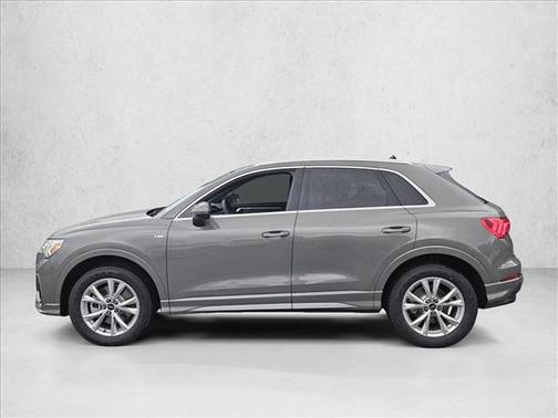 2024 Audi Q3 Premium 45 TFSI S line quattro Tiptronic