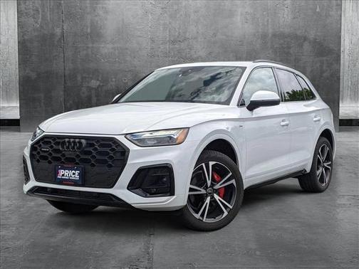 2025 Audi Q5 45 S line Premium Plus