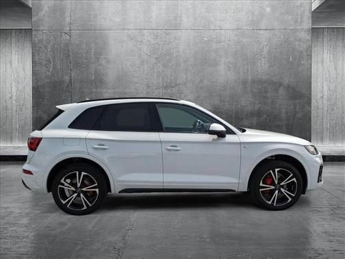 2025 Audi Q5 45 S line Premium Plus