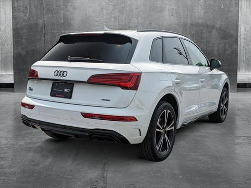 2025 Audi Q5 45 S line Premium Plus