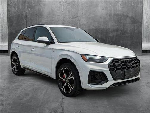 2025 Audi Q5 45 S line Premium Plus