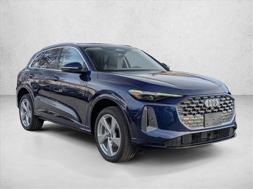 2025 Audi Q5 Premium Plus TFSI quattro S tronic