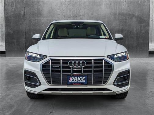 2022 Audi Q5 40 Premium Plus