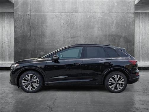 2025 Audi Q4 e-tron Premium 45 RWD