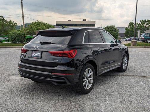 2024 Audi Q3 Premium 45 TFSI S line quattro Tiptronic