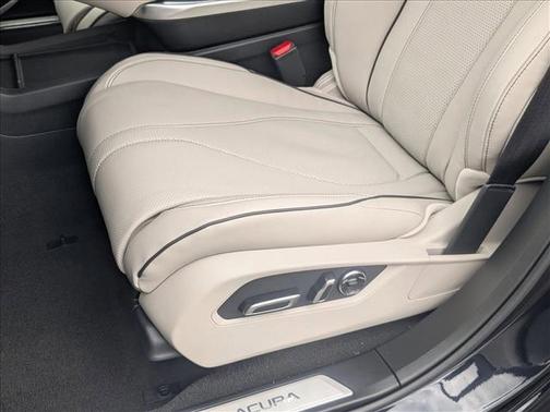 2025 Acura RDX Advance Package