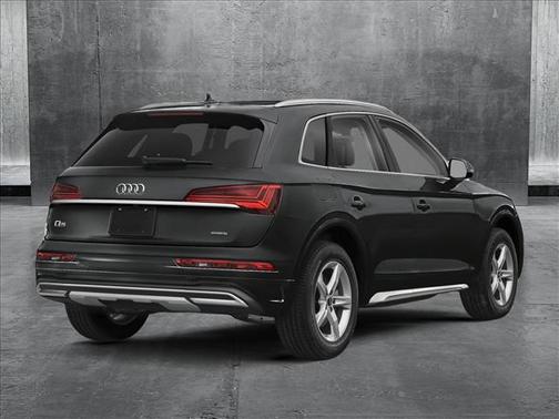 2025 Audi Q5 45 S line Premium Plus