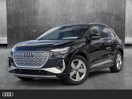 2025 Audi Q4 e-tron Premium 55 quattro