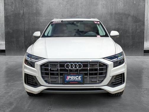 2022 Audi Q8 55 Premium Plus