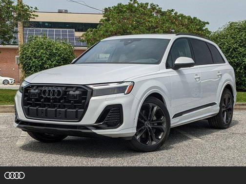 2025 Audi Q7 55 Premium Plus