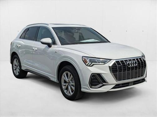 2025 Audi Q3 45 S line Premium Plus