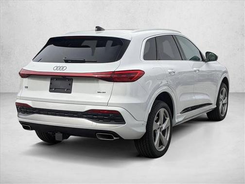 2025 Audi Q5 Premium Plus