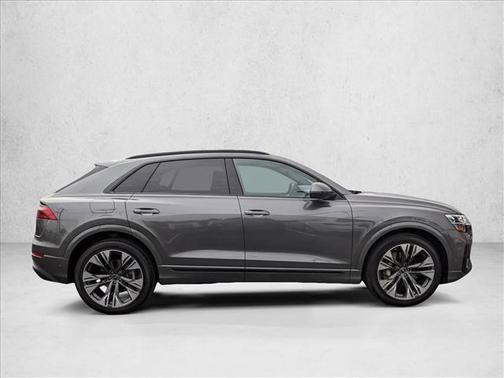 2025 Audi Q8 55 Prestige