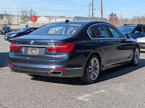 2018 BMW 750 i xDrive