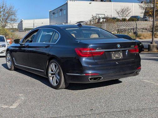2018 BMW 750 i xDrive