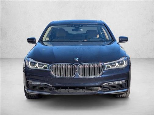 2018 BMW 750 i xDrive