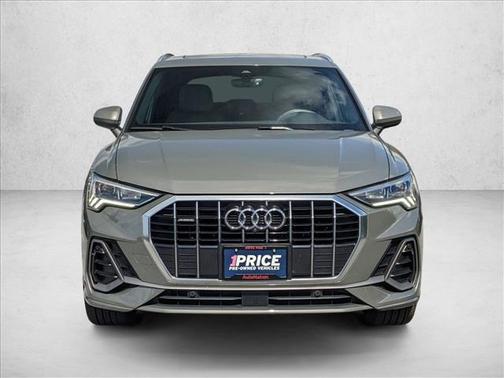 2020 Audi Q3 45 S line Prestige