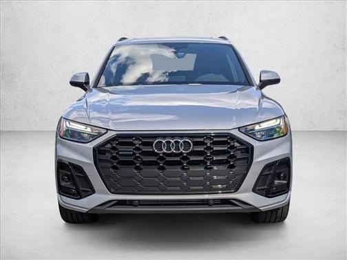 2025 Audi Q5 45 S line Premium