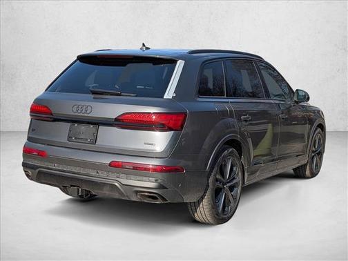 2026 Audi Q7 55 Premium Plus