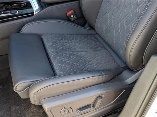 2025 Audi SQ5 3.0T Premium Plus