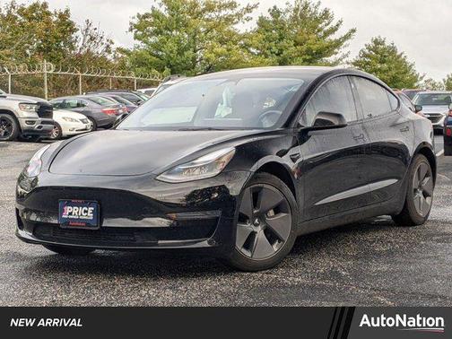2023 Tesla Model 3 Standard Range