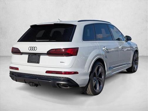 2026 Audi Q7 55 Prestige