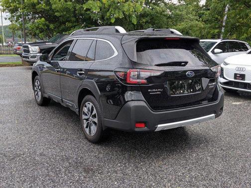2023 Subaru Outback Touring
